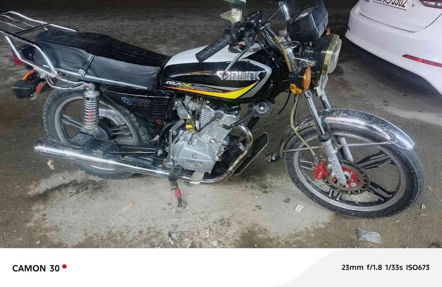 سلام عليكم دراجه سافان موديل 23دراجه كفاله السعر 650عنون كوت ***********
