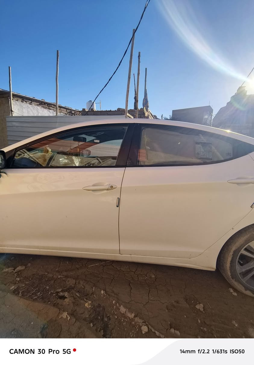 النترا 2016 خليجي مكينة مفتوحه والتبريد نقص غاز مكان السيارة قضاء الجبايش السيارة رقم معوقين مخلص الحجز تتحول مباشرتا بسمك 90 بيها مجال قليل حك الجية امانه الله سيارة نضيفه أو سعرها مناسب سبب البيع اشتريت عقار أو لازم اسدد الشراي يجي وكلب وشوف بعينه وإني بخدمته ملاحظة السيارة بصور وصخه مامغسولة هاملها تجي وتشوفها بترابها *********** خادمكم
