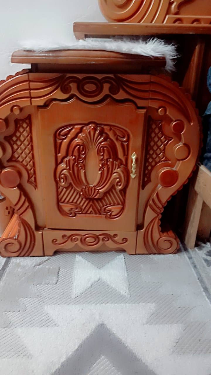 السلام عليكم متاح غرفة اخشاب نجارة عراقيةكامله صاج كنتور ابو ال٦ طابقين شرط نضافه ٩٠%
الشراي يتفضل خاص


**إذا كنت صاحب هذا الإعلان وتريد حذفه لأي سبب، رجاءا أرسل رسالة إلى الدعم الفني**