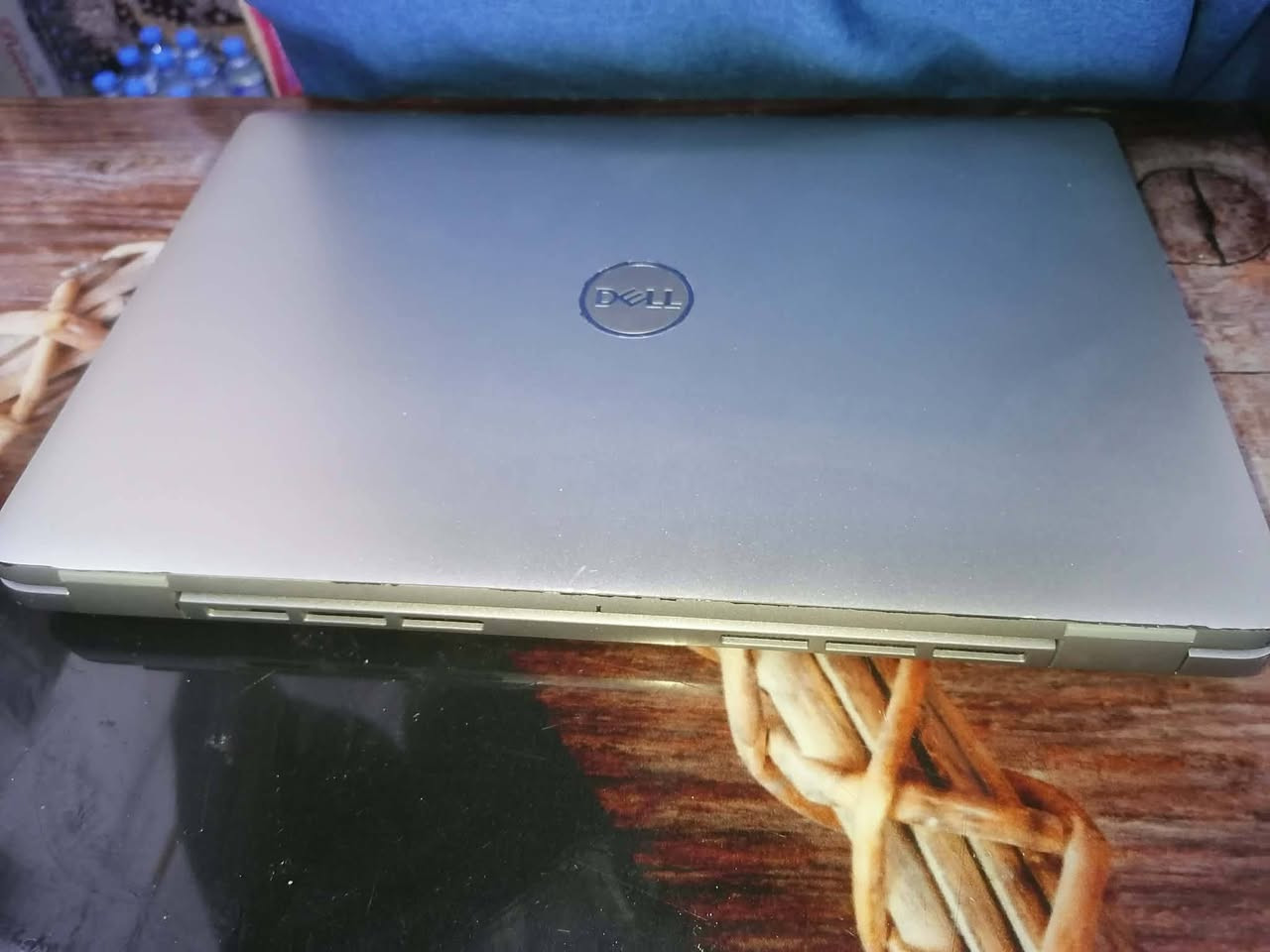 💻 متوفر للبيع | Dell Latitude 5440
🔹 الموديل: Dell Latitude 5440
🔹 المعالج: Intel Core i5-1350P (الجيل 13)
🔹 الرام: 8GB DDR5 4800MHz
🔹 الخزن: SSD 512GB
🔹 كرت الشاشة: Intel UHD Graphics
🔹 الشاشة: 14 إنج FHD
🔹 النظام: Windows 11 Pro
🔹 بصمة إصبع ✅
🔹 Intel vPro ✅
📌 حالة الجهاز: 85%، توجد شخوط استخدام خفيفة لا تؤثر على الأداء، والجهاز يعمل بكفاءة ممتازة.
💰 السعر: (450 الف)
🚚 التوصيل مجاني إلى جميع محافظات العراق خلال 24 ساعة فقط.


**إذا كنت صاحب هذا الإعلان وتريد حذفه لأي سبب، رجاءا أرسل رسالة إلى الدعم الفني**