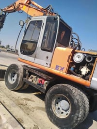 حفارة فيات هيتشاشي رقم اربيل  اللبيع 07701242938 سعر 175 وكل شهر  1000...
