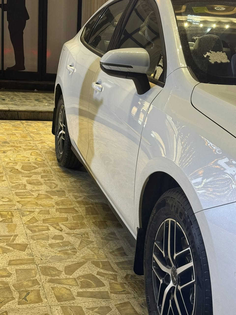 🚗🔥 BYD SEAL 5 — 🔥🔥🔥🔥بسعر 🔥🔥🔥🔥🔥🔥

السعر: 17/000مليون
التفاصيل • موديل 2025 
كامل ملحقات 
🔋 المحرك والتقنيات
 • محرك 1500cc اقتصادي (Hybrid + Electric + Petrol)
 • تبريد أمامي وخلفي قطعتين
 • كير ماوس
 • بصمة + كارت دخول ذكي
 • شاشة وسطية
 • كامرة خلفية
 • حساس خلفي + واقيات طين امامي وخلفي 

💡 الإضاءة والتصميم
 • جنح كاربون فايبر (جناح خلفي مميز – لمسة هجومية فاخرة)
 • لايت زنون
 • بك لايت LED
 • ويل كروم 
 • داخل جلد لون أبيض
 • تحكم مقود جانبين
الاتصال ***********
