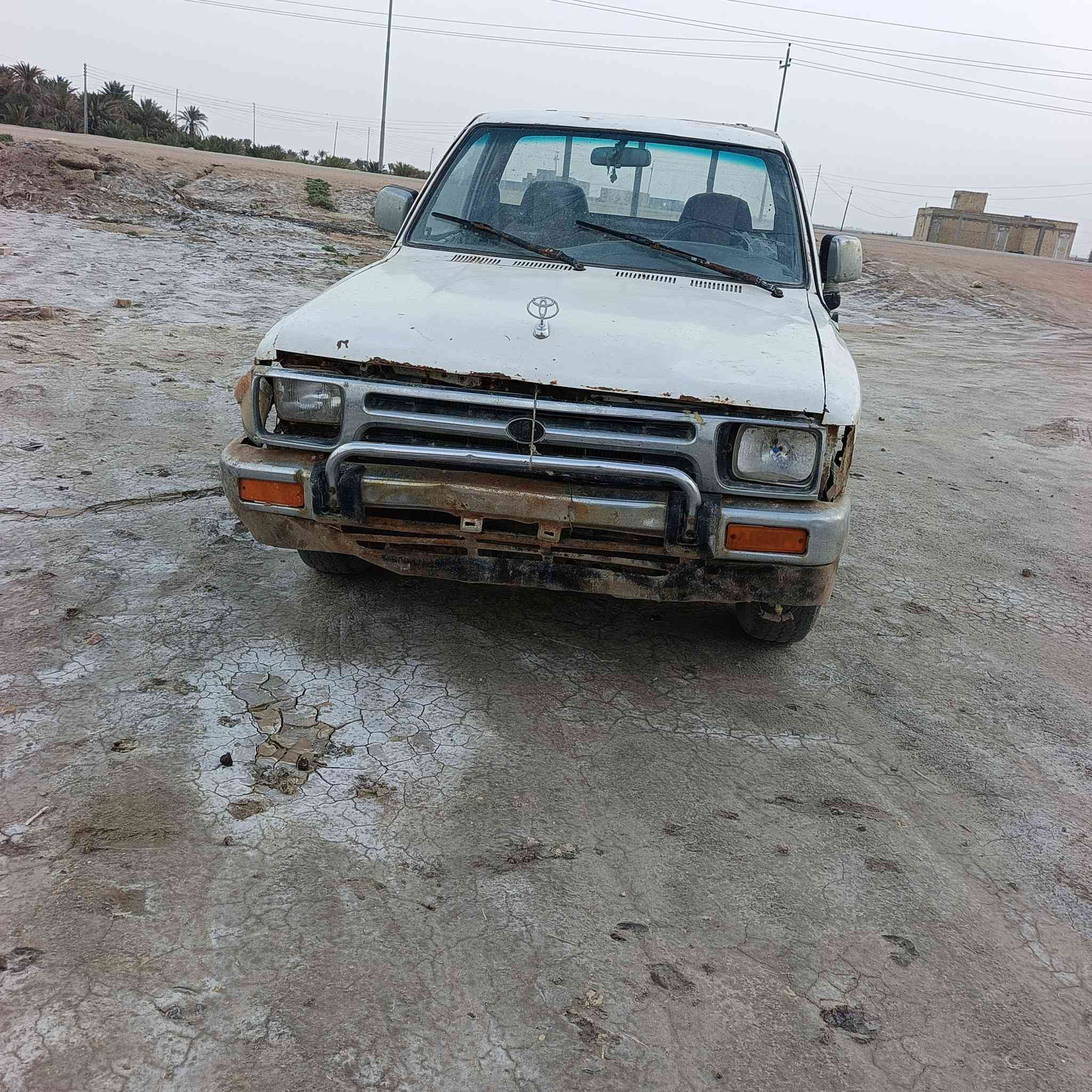 السلام عليكم سياره بيكم تيوته مديل 92 رقم ذي قار إنكليزي بأسمي وسنويه ل 31 محرك ثري واي شغاله ومابيها كلشي وين ماتريد حاضره السعر 25 وبيها مجال العنوان السماوه الرقم الهاتف ***********
