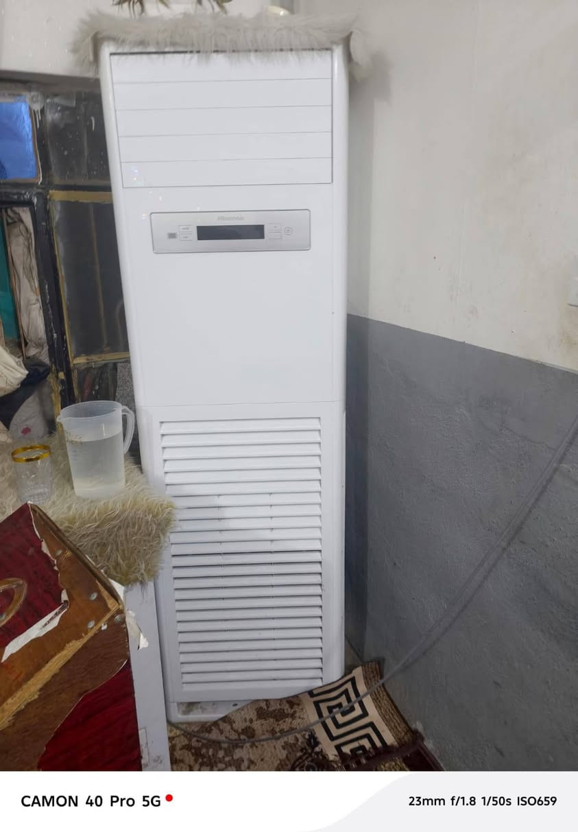 سلام عليكم سبلت 3طن استعمال موسم واحد يعمل بنضام اللمس سبلت نضافة 100%100  مكاني  كربلاء حي العامل المنطقة السابعة مقابل اسواق تفاحة ***********
