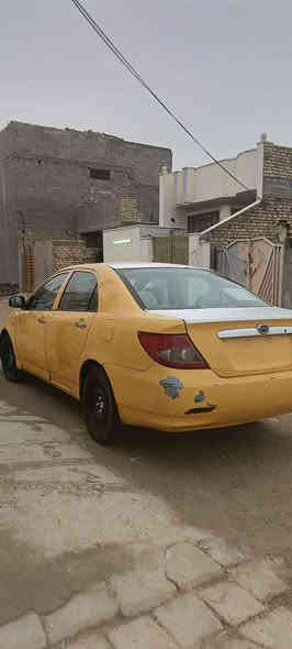 سلام عليكم سياره بي وايدي السعر38 بيهه مجال بسيط مكينه وگير مكفولات متسبوشي المكينه 
بس عوزهه ترتيب كهربائيات اما تراسلني 
*********** بغداد, العراق
