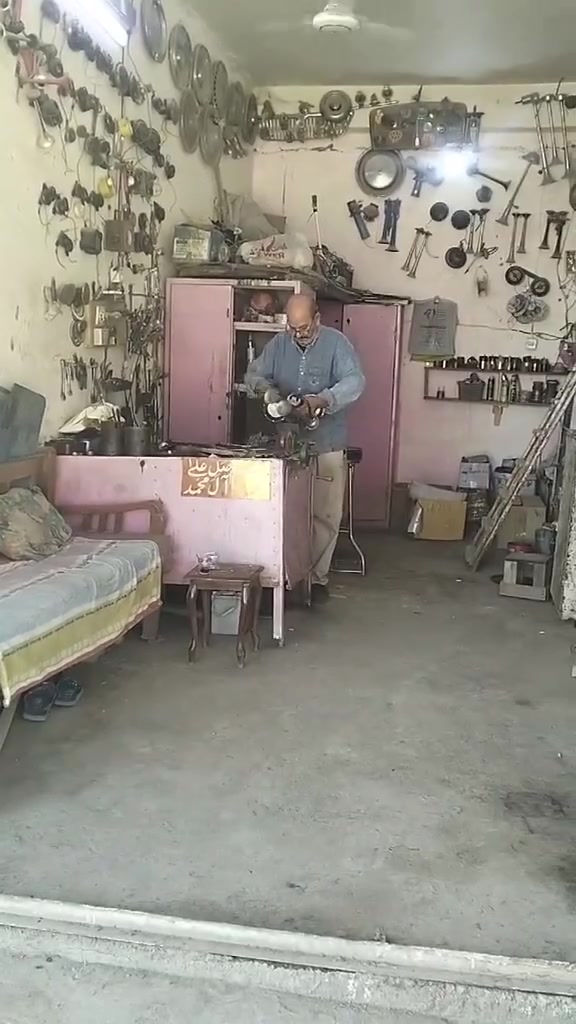 سلام عليكم براد اربع فحمات لبيع تواصل *********** غير متواجد على الفيس
