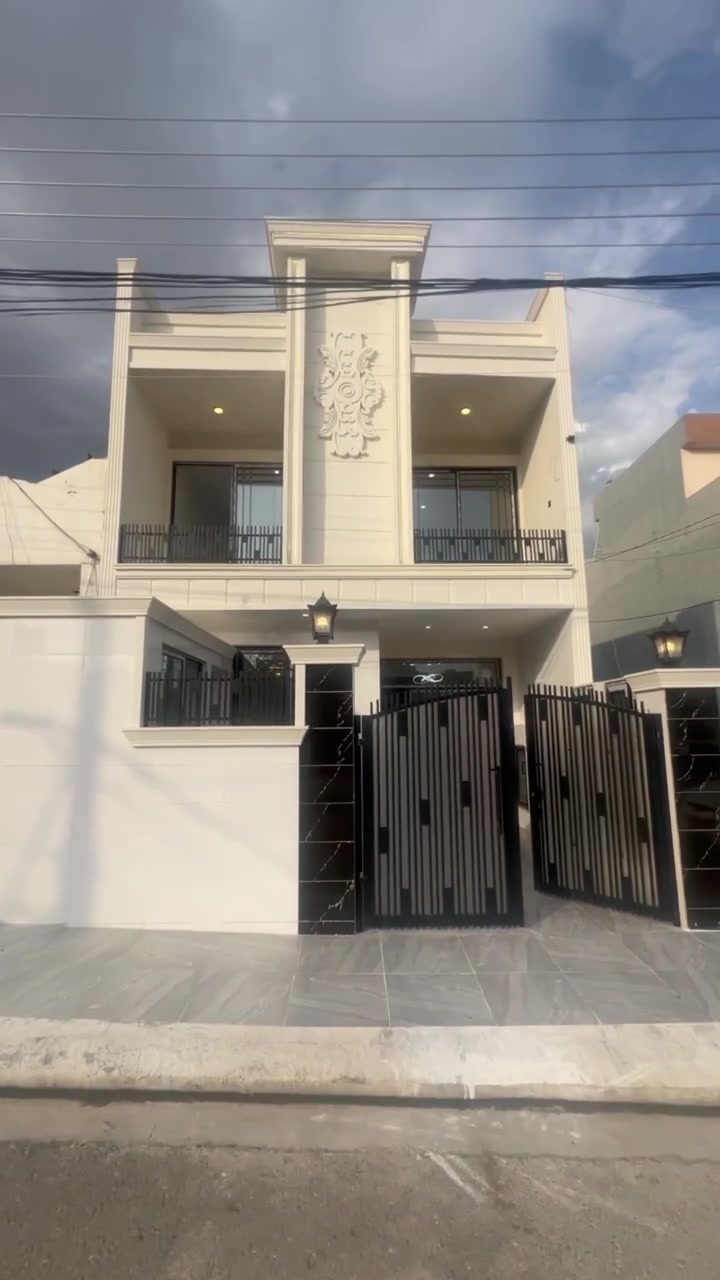 بيت للبيع فرمانبران مقابل حديقه
مساحه 125متر 
يتكون من 4غرف نوم +استقبال+مطبغ+هول+صحيات
لي معرفة‏ السعر
‏اتصل علا رقم
‏***********
‏واتساب أو فايبر
‏
‏
