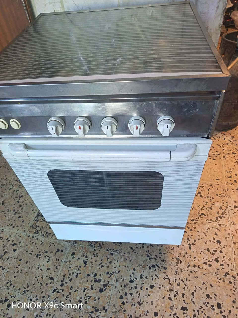 طباخ نضيف جداً للبيع السعر 100 المكان السيديه


**إذا كنت صاحب هذا الإعلان وتريد حذفه لأي سبب، رجاءا أرسل رسالة إلى الدعم الفني**