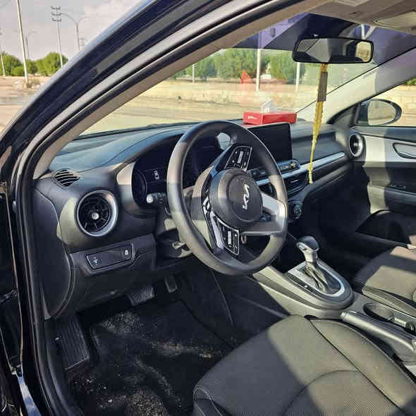 Kia Forte 2024 Lx
للبيع فقط | معوقين وكالة عامة للمشتري
دخلت قبل شهرين حادثها قطعتين صبغ فقط 
السيارة جاهزة بدون نقص ان شاء الله 
السعر :- 153 وبيها مجال
العنوان الانبار الرمادي او الخالدية 
الهاتف :- *********** واتس اب
