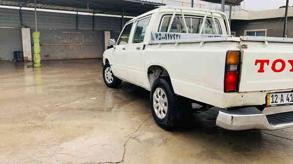 السلام عليكم 
بكم موديل ١٩٨٢ 
رقم دولي
 خالية من الضرايب والغرامة
 وكالة ماسوي تحويل فقط 
السيارة بسمنة
لون ابيض
دبل قمارة 
السيارة مدوشمة
كهربائيات كلها شغالة 
كير شرط
محرك بدية تبخير 
السيارة نضيفة حيل
سعر ٤٤ وبي مجال 
المكان الشرقاط الساحل الايسر عويجيلة 
دين مدة ما ابيع 
نقد فقط
رقم الهاتف ***********
