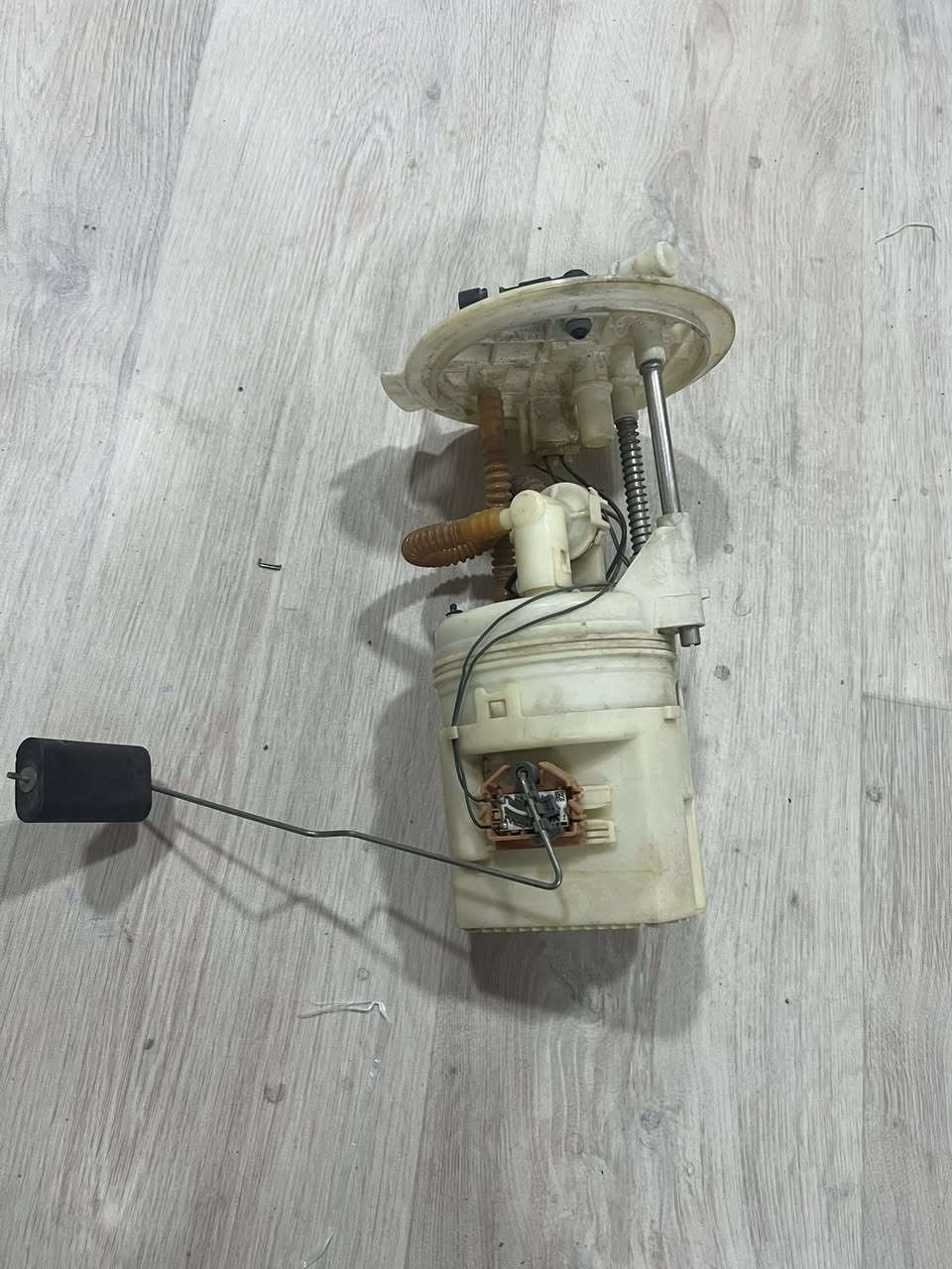 قاعدة وفيت بم كاملة جيب وشد سورنتو ١٤ تغصيخ ١٢٥ الف توصيل ٥ الاف


**إذا كنت صاحب هذا الإعلان وتريد حذفه لأي سبب، رجاءا أرسل رسالة إلى الدعم الفني**