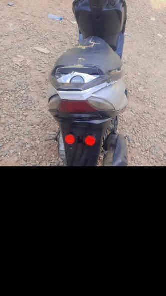 السلام عليكم ماطور ماكس ثعلب للبيع سرعه 140 سعره 300 وبي مجال للطيبين مكان مجمع الدور رقم الهاتف ***********
