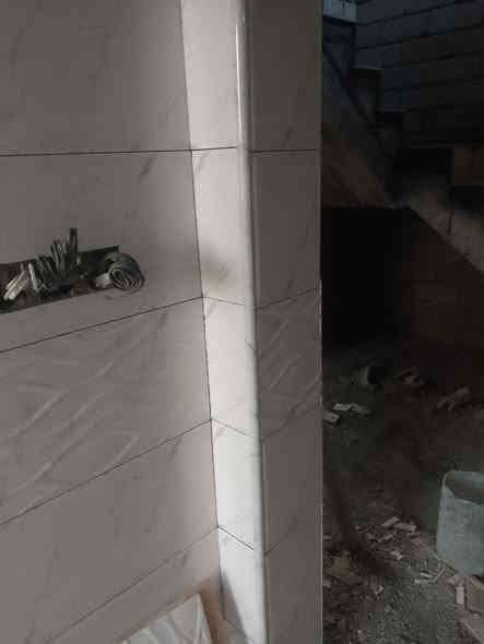 السلام عليكم
مستعدين للعمل 
كادر سيراميك وبورسلين اصطوات ٢
  عملنا داخل تكريت سعر المتر الجدار 6  الارضيه 5
خابر وادلل   ‏‪***********‬‏
