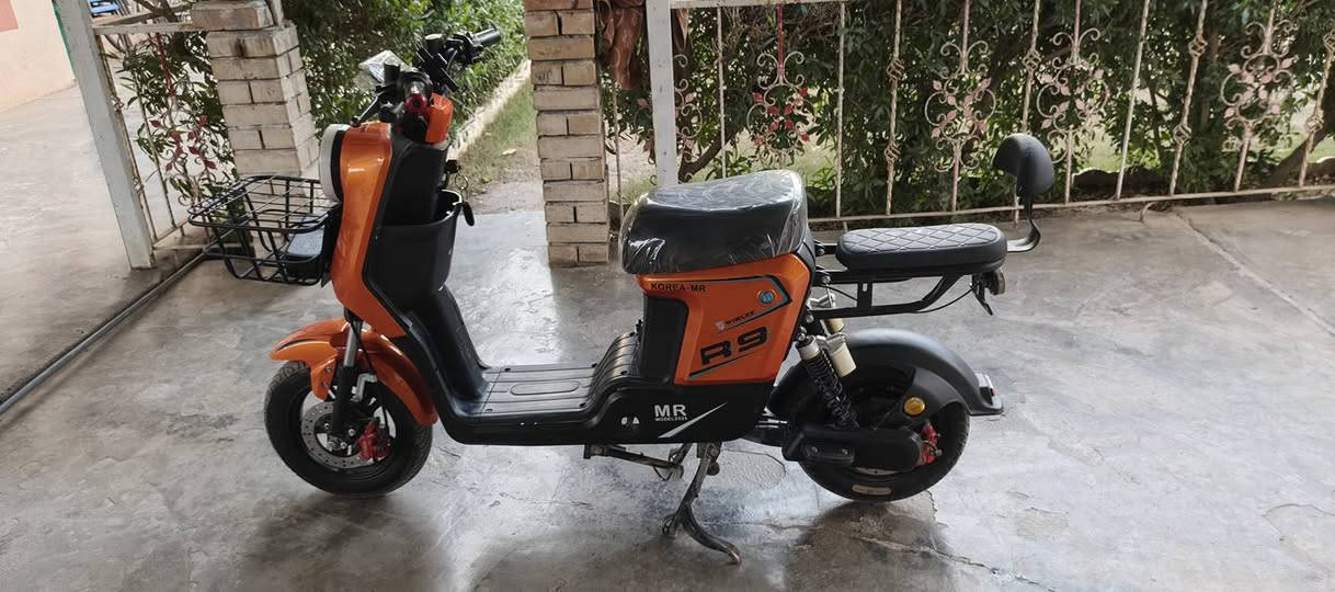 السلام عليكم دراجه شحن موديل 25 بطاريات5فول مواصفات نضام بك مكاني شهربان سعر 425وبي مجال بسيط ***********
