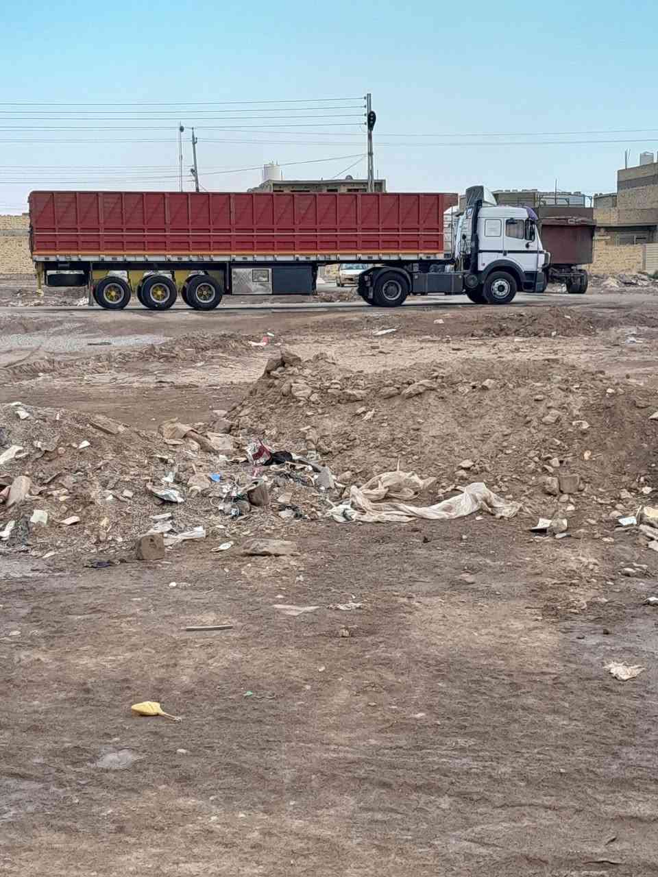 سلام عليكم للبيع عربانه اجناب بلوم شريط سيكام تخم تاير داير جديد عمل جبار عماره عنوان عماره استفسار عن رقم ***********

