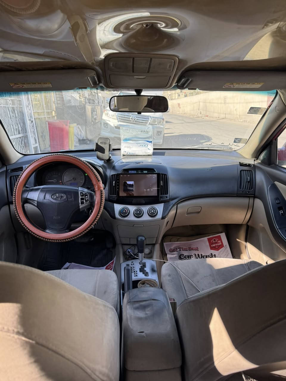 سلام عليكم للبيع النترا موديل 2007 ضربته جاملغ لي بجهت السيايق و بنيت الباقي كفاله كير مكينه كفاله مصفره هيه وغرامات تحويل ثاني يوم  السعر 80 وبيهه مجال للشراي  مكاني بغداد البلديات رقم موبايل ***********
