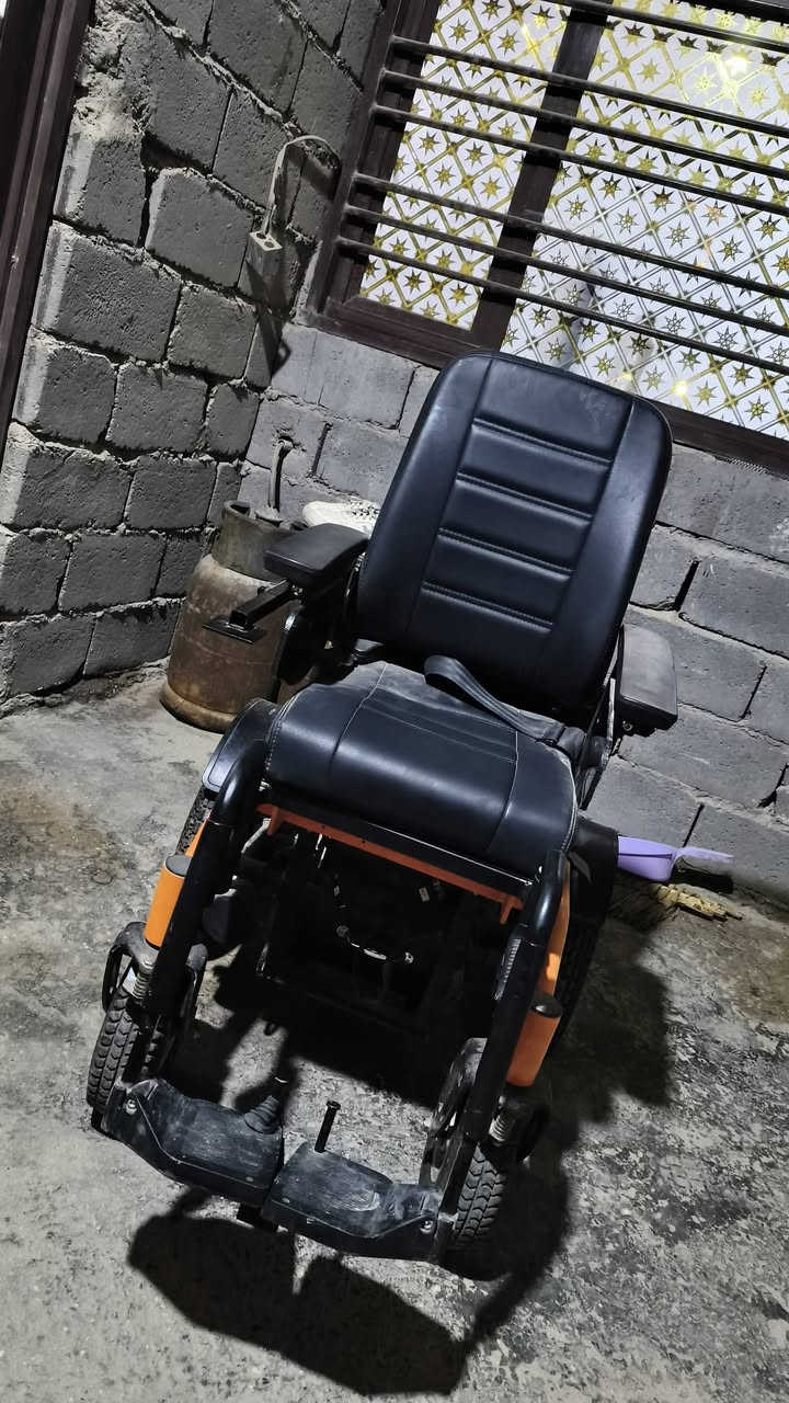 سلام عليكم عربانه ما مستعمله جديده البيع بس كيرها طب بي مي وحترك الشراي يجي خاص


**إذا كنت صاحب هذا الإعلان وتريد حذفه لأي سبب، رجاءا أرسل رسالة إلى الدعم الفني**