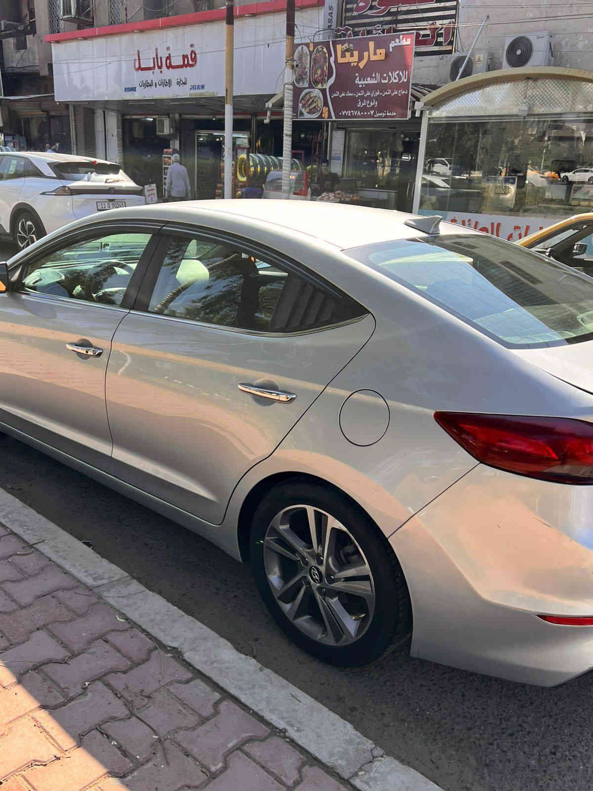 النترا ۲٠١٧
وارد امريكي

سياره فول ما عدا الفتحه والمري مو شفط

حادثة صندوق خلفي بدون ايرباك بيها صبغ الجاملغ الايمن صبغ

والباب الايمن اثر شخوط بدون اي حادث

مکینه 2000 دوش المرغوب

بيها ۳ نضام لقياده

تحكمات ستيرن

سياره بصمه

البيبان بصمه

الجنطه ذكيه بصمه

شاشة عطال

شاشه كاربلي بلادي

نضام قیاده

بيها هواي وصفات حلوه

سياره نظيفة جدا 

ماشیه 97 ميل حقيقي

السعر 125 وبيها مجال بسيط جدا

بغداد - البياع

رقم الموبايل (***********)
اتصل واتساب 
 
غير متواجد على الفيسبوك
