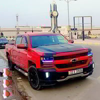 سلفرادو 2016 دفع رباعي باب طويل بدي وسط z71 بيها جاملغ وبنيد بدون دواخ...