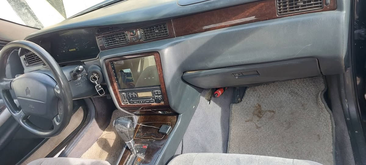 سلام عليكم
مكلف بنشر 
 راس الثور تكم
مديل 1997
رقم نجف انكليزي
 مكفوله من الكص ورسميات 
محرك فيشتين 
حداديه وتخم تاير جدد
 كهربائيات شغاله 
سيارة جاهزه واحد على واحد 
مكاني نجف
سعر 105 وبيها مجال 
الاستفسار تصال ع رقم 
***********
