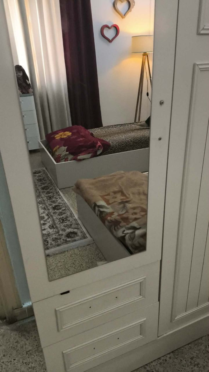 كنتور 3باب تركي 🇹🇷🇹🇷 
ستعمال خاص نضيف كلش مكان بابل
شراي يجي خاص وخادمك والله 
نضيف تركي 🇹🇷🇹🇷 اذا شراي يجي خاص


**إذا كنت صاحب هذا الإعلان وتريد حذفه لأي سبب، رجاءا أرسل رسالة إلى الدعم الفني**