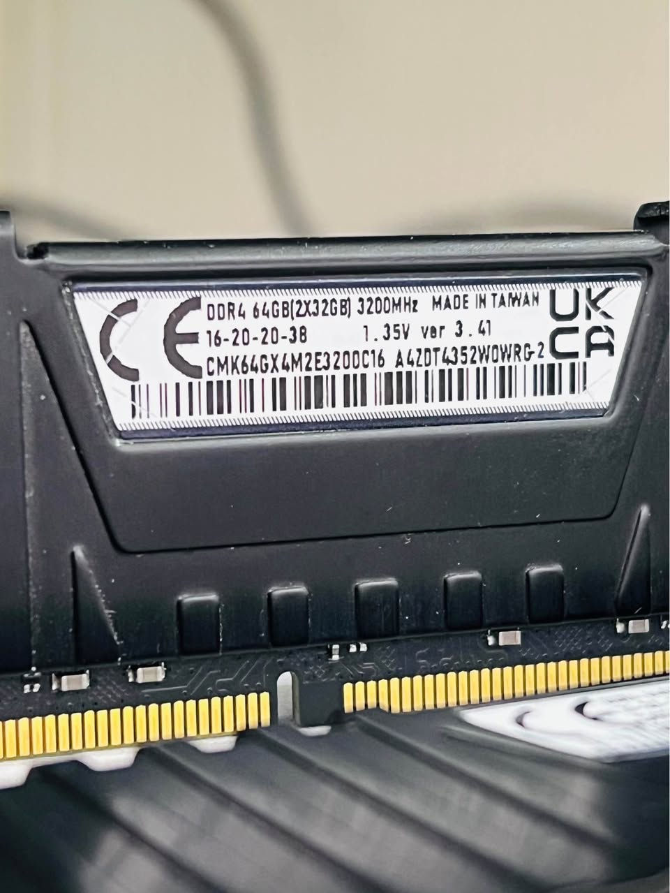 رامات 64 كيكا 
Ddr4 3200Mhz
مكاني النجف 
يوجد توصيل 
***********
السعر 500 الف النجف, العراق
