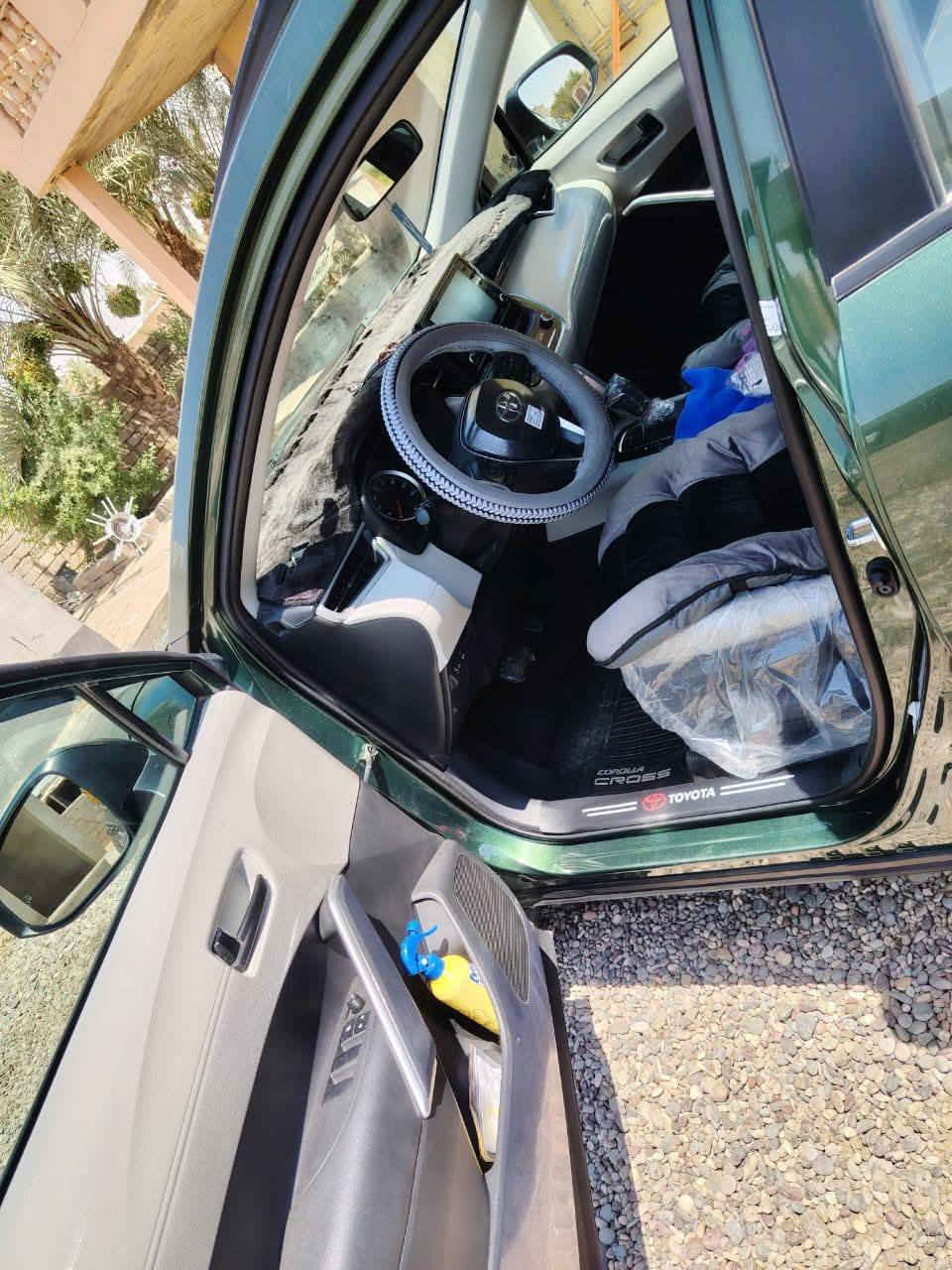 سلام عليكم كورولا كروز حادث صندوق فقط موديل 2022فول مواصفات رقم ربيل بسمي سعر خاص تفاصيل رقم هاتف (***********)
