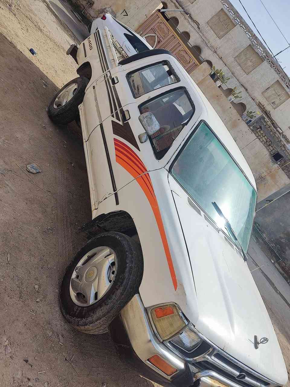 بيك اب للبيع موديل ٩٣
سنويه جديده ل٢٧ 
رقم قادسيه . راعيه يريد تحويل 
مصبوغه صبغ عام لجماليه مكينه ثري واي 
العنوان . قضاء الفجر. 
***********
السعر 37$
