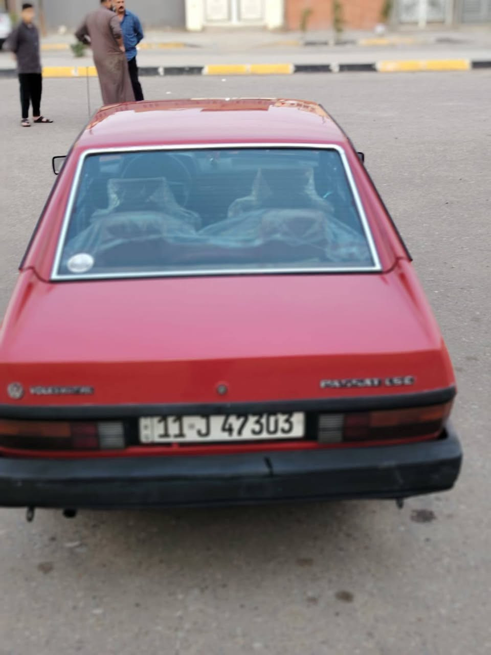 للبيع انتيكا برازيلي موديل 1986
السيارة بلادية على وضع الشركة مكفولة من الضربة مكفولة من الحادث 
.
صبغ جمالية فقط 
جاهزة كير ومحرك وحدادية كهربائيات جدد مكفولات 
.
تخم تاير جديد باتري جديد 
غرفة جديده 
.
كير 5 نمر 
.
رقم بغداد انكليزي سنوية جديده هزة جديدة 
.
تحويل مباشر بأي وقت يعجبك 
.
السعر 45 وبيها مجال بسيط 
مكان السيارة كربلاء 
للاتصال ***********
.
اخوان مكلف بالنشر 
السيارة مال صديقي الله شاهد 
الشراي يتصل على الرصيد واذا ما حصلته خابرة على الواتساب 
مع تحياتي 🌹
