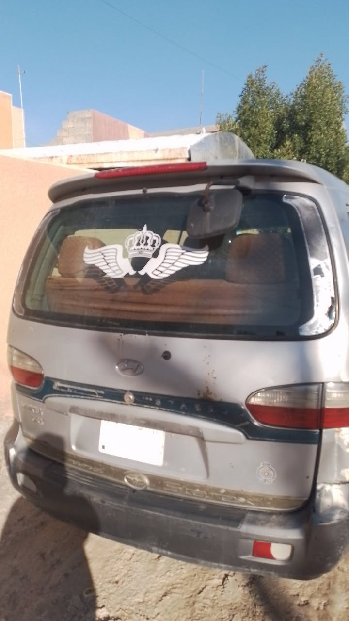 السلام عليكم، ستاركس 2007  للبيع اوتو محرك مفتوح رقم بغداد الماني مكينه كير كله جديد اضافه للكشر بلادي شواصي كفاله، السعر 90$، مكاني بغداد، للاستفسار الاتصال على الرقم ***********
