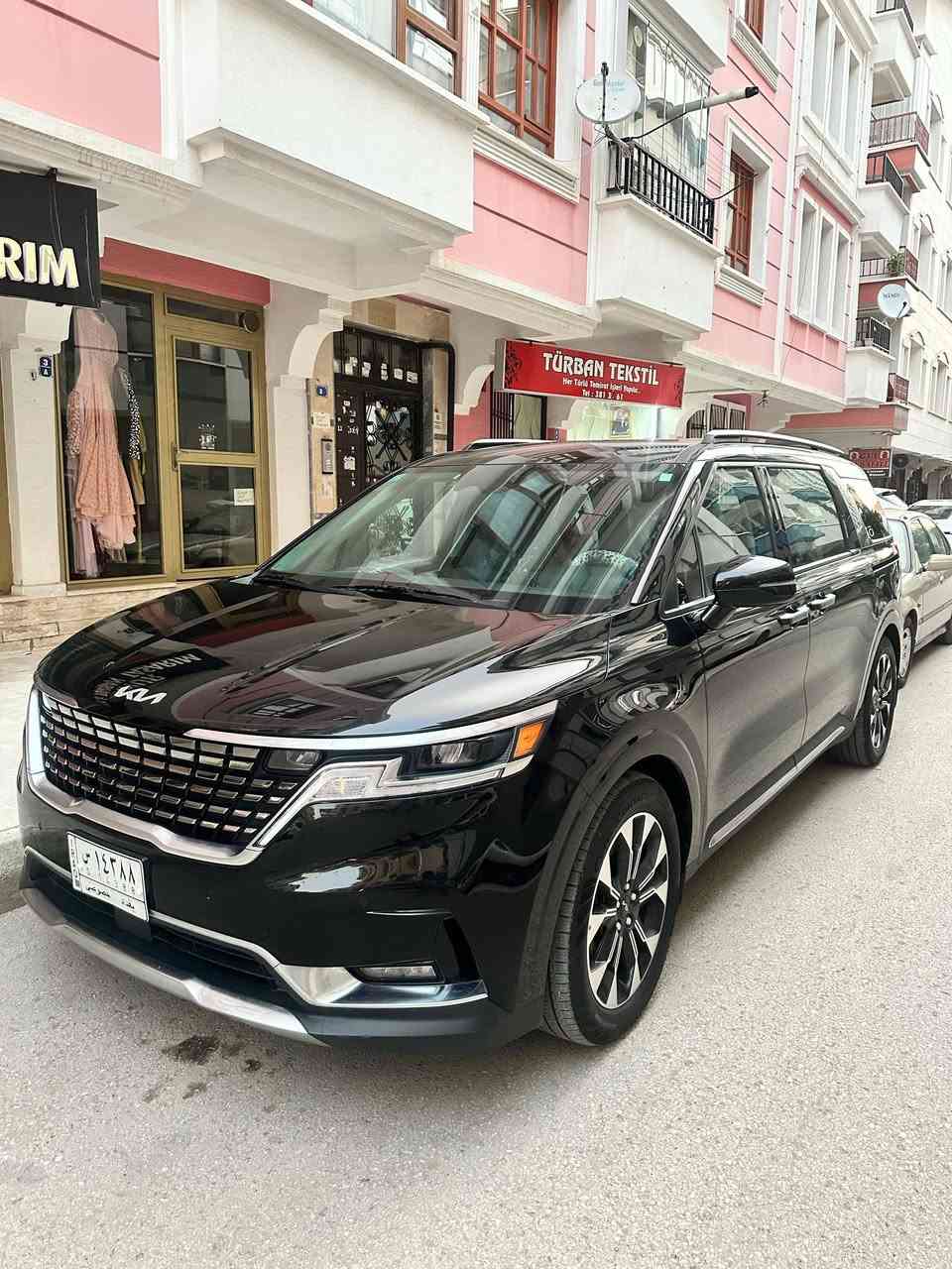 سلام عليكم
للبيع كيا كرنفال موديل 2022 وارد امريكي فول عدا فتحة الحادث تبديل قبق جنطة ودعامية الخلفية 
المواصفات معروفة مالتها السيارة كلش حلوة ومرتبة
السعر على رقم التواصل
***********
