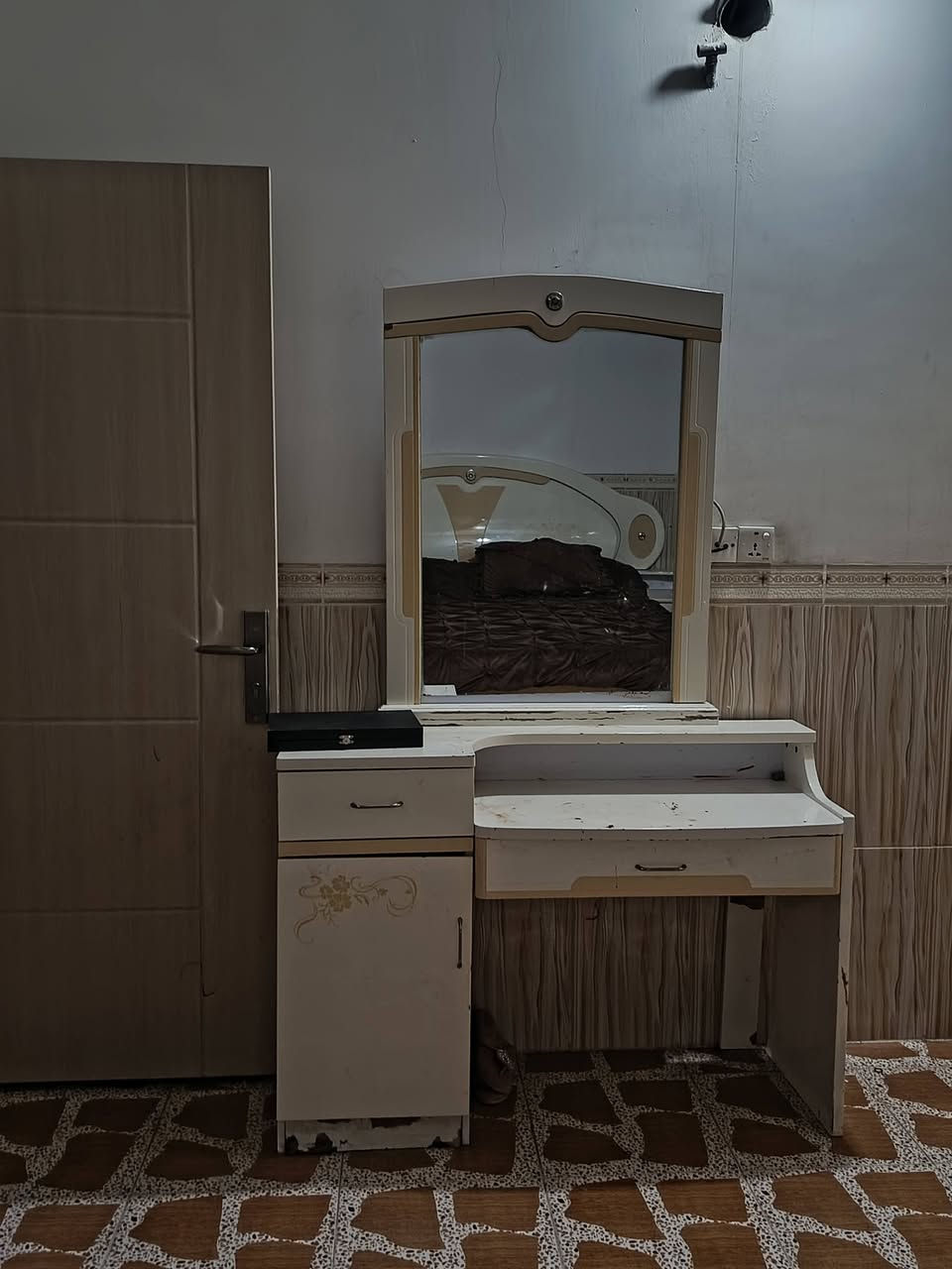 اغراض للبيع***********
