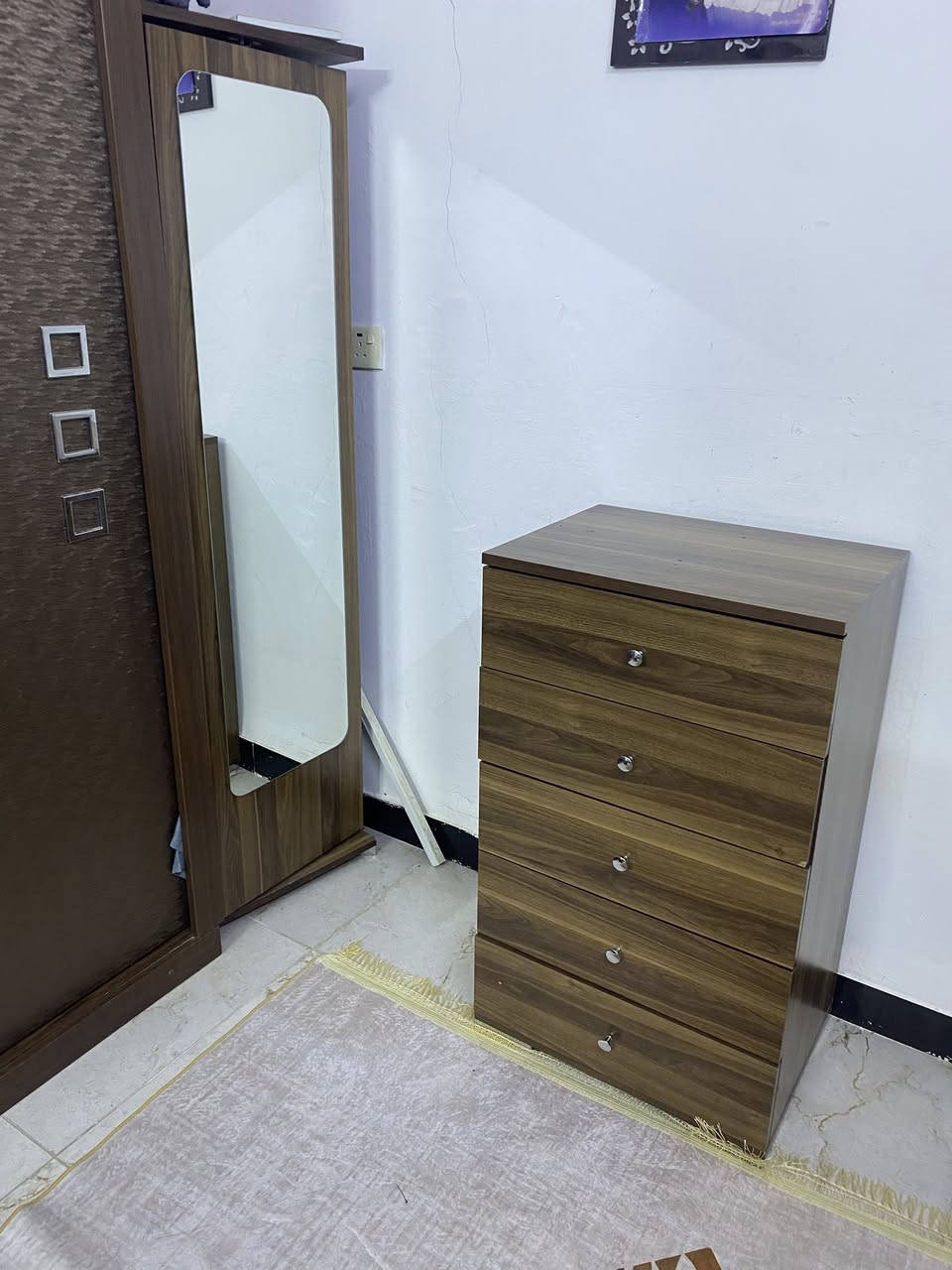 غرفه للبيع نظيفه جدا السعر عالخاص للتفاوض


**إذا كنت صاحب هذا الإعلان وتريد حذفه لأي سبب، رجاءا أرسل رسالة إلى الدعم الفني**