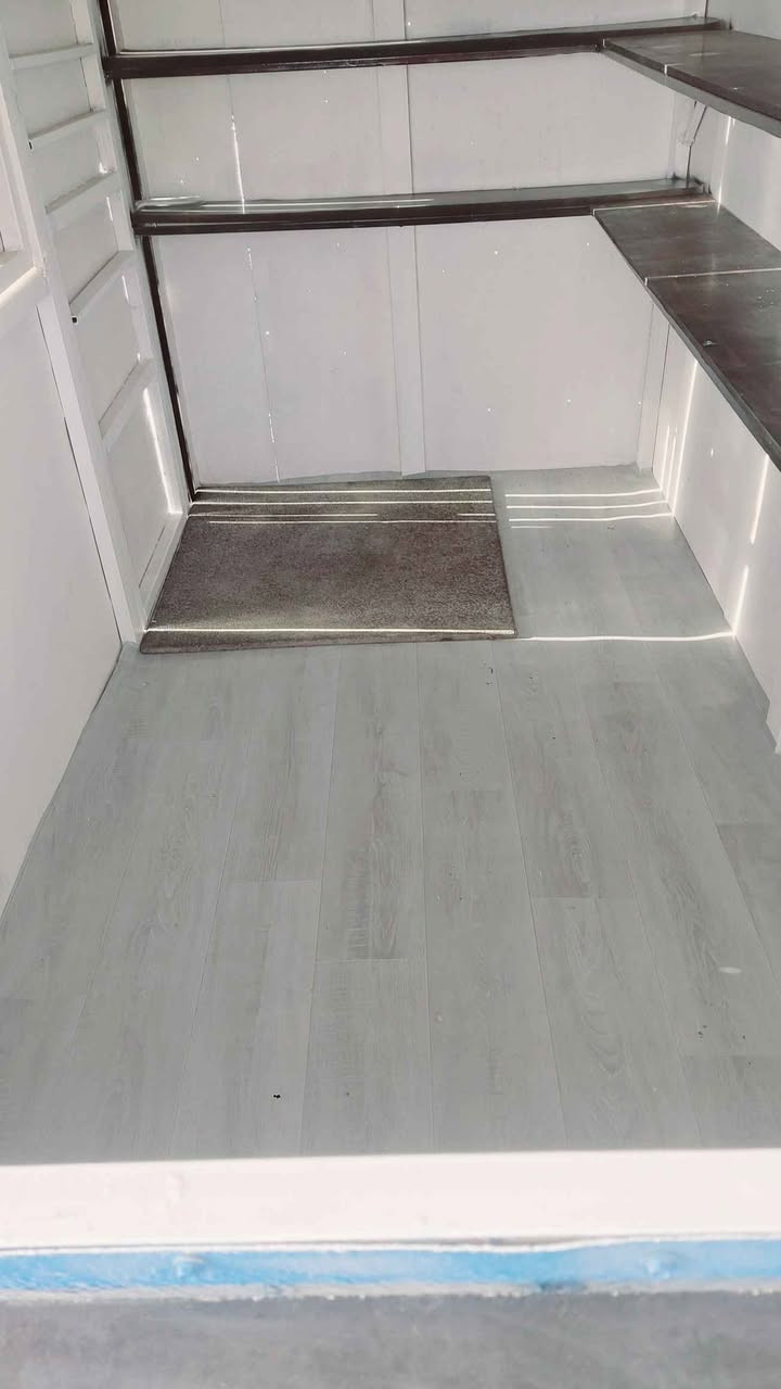 كشك متنقل للبيع حديد قوي وباب رزق متنقل يرهم الكل المشاريع الزغيره السعر مليون و٧٠٠ المكان بغداد الشرطه الرابعه اي استفسار  واتساب او اتصال  *********** بغداد, العراق
