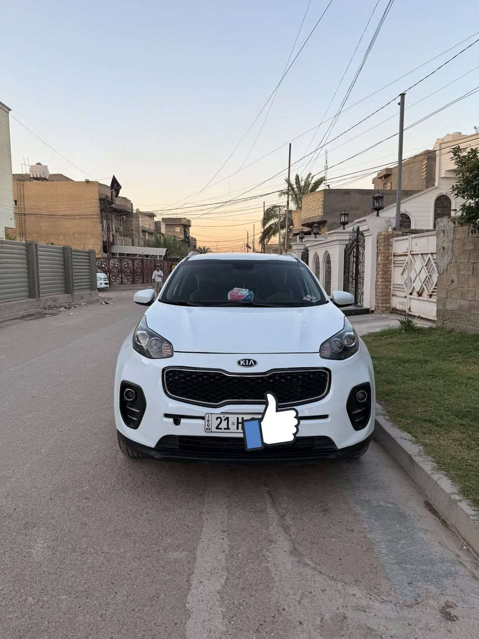 سبورتج 2017
رقم سليمانيه بأسمي     مكان السياره بغداد
ماشيه 101
محرك 2000 دوش
تحكمات ستيرن
تبريد قطعتين
اشاير بالصفحه 
لايت زنون
للاستفسار  ***********
