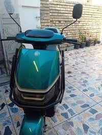 دراجة شحن • ٧ بطاريات • بطاريات جدد