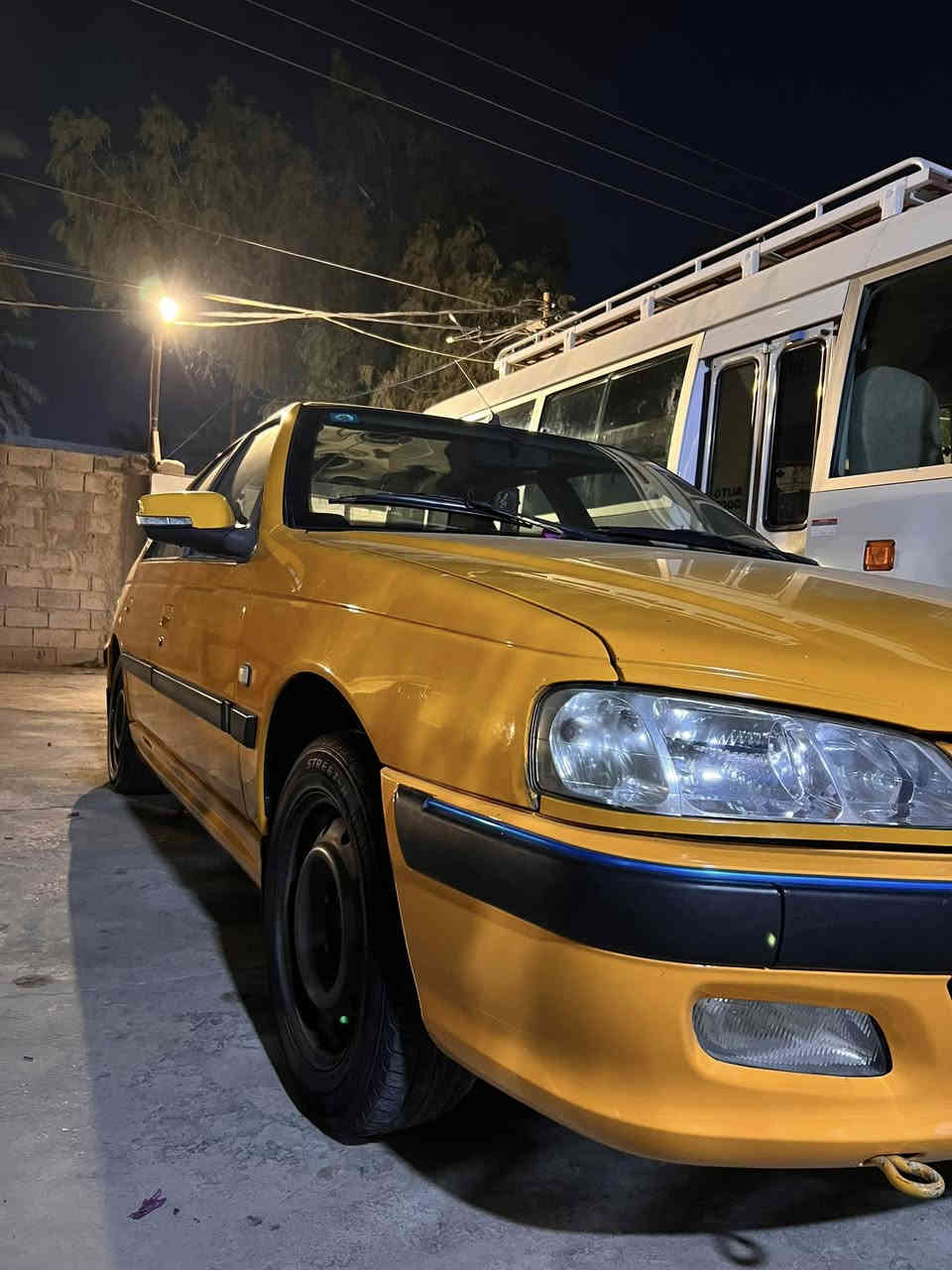 السلام عليكم 🫡 
بيجو بارص موديل 2020 رقم كربلاء بسمي تحويل مباشر
سياره بيه جاملغ مبدل امامي صفحت سايق بدون دواخل
دوشمه تخم تاير شاشه تحكم ستيرن
ملاحظة سياره بيه دخانه بس صبح خفيفه
مكاني بغداد جسر ديالى آلجديد 
***********
 السعر  ( 60 ) جماعت ل 55 لا تخابر وتعب
