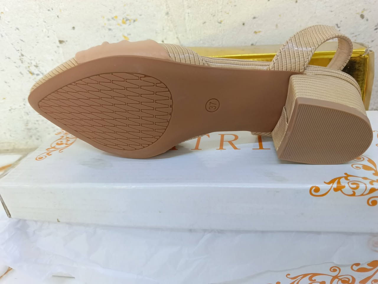 للطلب المراسلة خاص


**إذا كنت صاحب هذا الإعلان وتريد حذفه لأي سبب، رجاءا أرسل رسالة إلى الدعم الفني**