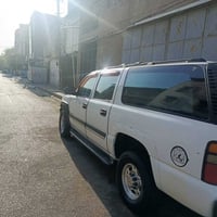 شوفر موديل 2005اصل ابيض مكينة 6100/كير 1000  كركوك سنوية 27 شرط التحوي...