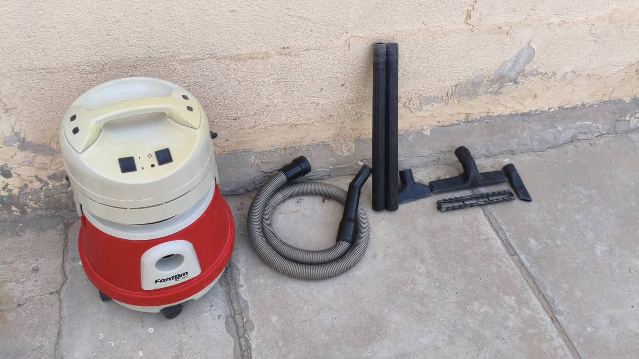 السلام عليكم مكناسه كهربائيه للبيع السعر 75 بيه مجال


**إذا كنت صاحب هذا الإعلان وتريد حذفه لأي سبب، رجاءا أرسل رسالة إلى الدعم الفني**