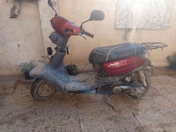 السلام عليكم اخواتي درجه بزون حديث مكينه شرط صوتها ناعم وشرط صوت اكسن مابي شاصي شرط ماملحوم تايرات جدد غرضها كلها اصلي وضع شركة دبل سويج. مال شركة بس الدرجه تخربط السعر 150بي مجال قليل شراي اتصل ***********
