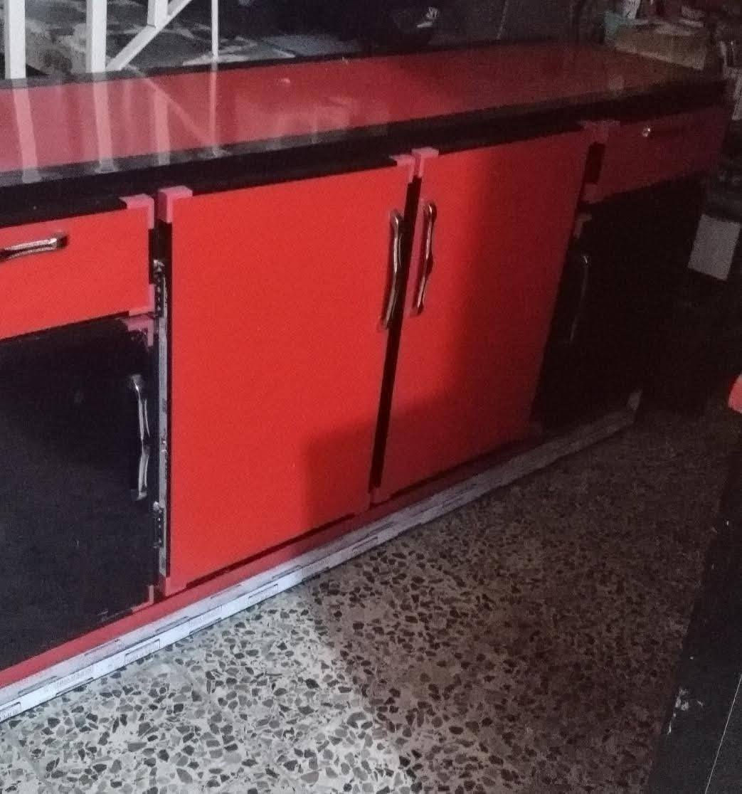 كنتور ٣ امتار ونص وسنك مرمر متر ونص ب ٥٠٠ وبي مجال


**إذا كنت صاحب هذا الإعلان وتريد حذفه لأي سبب، رجاءا أرسل رسالة إلى الدعم الفني**