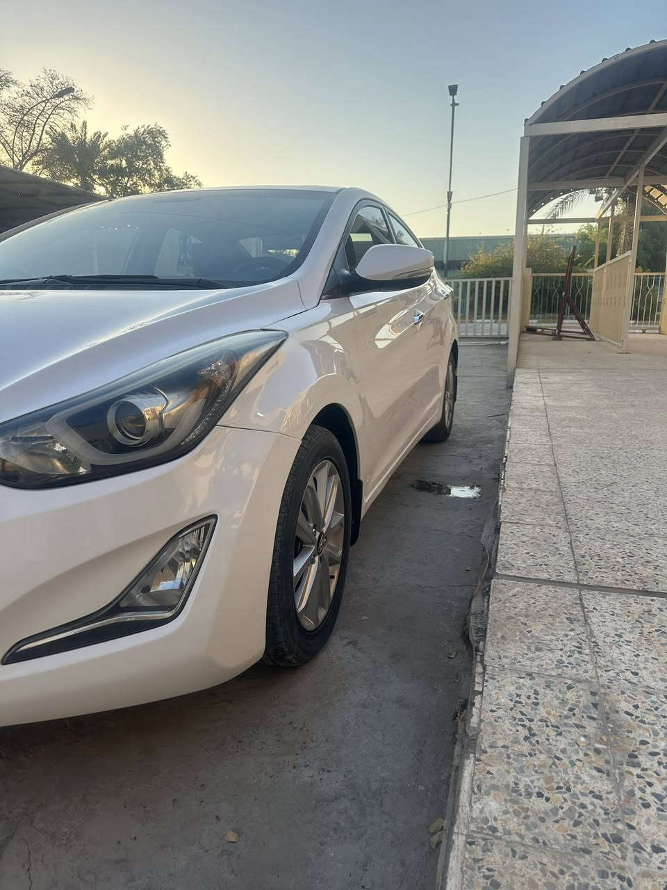 السلام عليكم
النترا مديل 16 خليجي فول مواصفات عده البصمه ومعروف الفول مالته محرك 1800تبريد قطعتين سياره جاهزه وخير من الله بيه قطعه وربع صبغ بدون دواخل بدون حادث احلى من الصور تروح سونار توديه الصباغ اني حاضر اذه غير هاذ الحجي ادفعلك افلوس السونار
مكان بغداد الزعفرانيه او الرستميه
السعر 123 وبيه مجال للطيبين
***********
