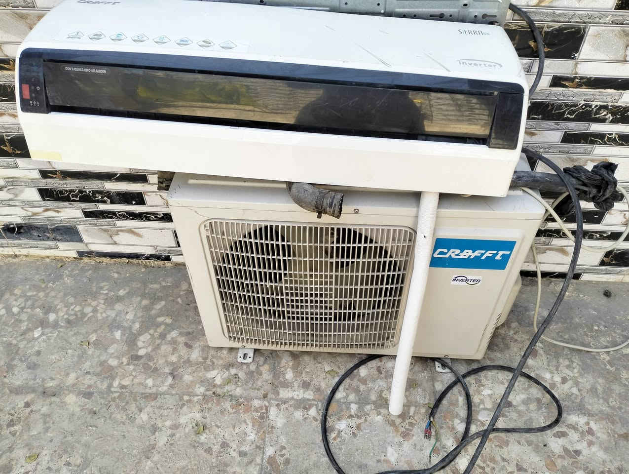للبيع سبلت كرافت واحد طن انفريتر اخو الجديد استخدام قليل كامل مع ملحقاته السعر 300 وبي مجال عنوانه منصوريه


**إذا كنت صاحب هذا الإعلان وتريد حذفه لأي سبب، رجاءا أرسل رسالة إلى الدعم الفني**
