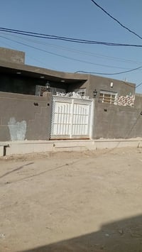 بيت زراعي • بدور سيد حمزه • ٢٠٠م