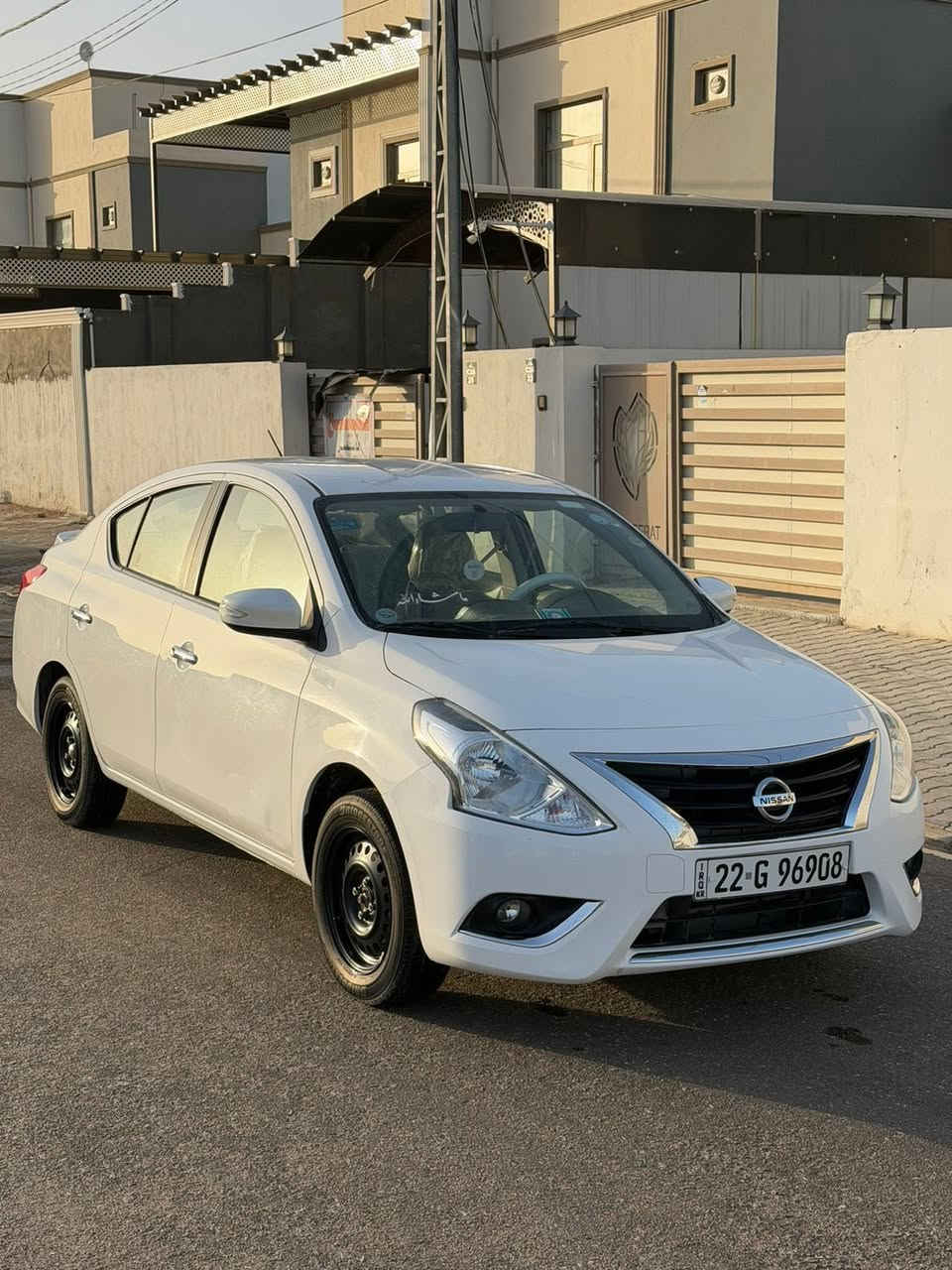 سلام عليكم نسيان صني موديل ٢٠٢٥ ماشيه ٥٤ ألف 
شركة مهند السياره جديده  ماعدا دخه بسيطه في الجاملخ 
 الخلفي اثر سقوط دراجه في الكراج  والباقي مكفول  
كفاله عامه   السعر ١١٨ الاستفسار ***********
