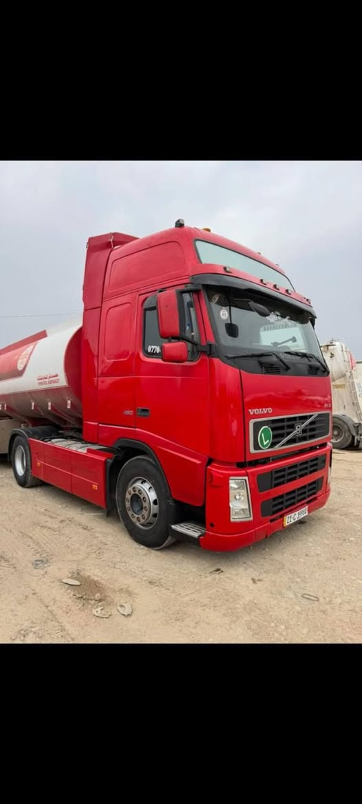 سلام عليكم اخوان فالفو 2005 اوتامتيك تانكي روعه 2018 سياره نظيفه حيل المكان كركوك وسعر 250 وبيها مجال رقم صاحب سياره *********** اني مكلف بنشر
