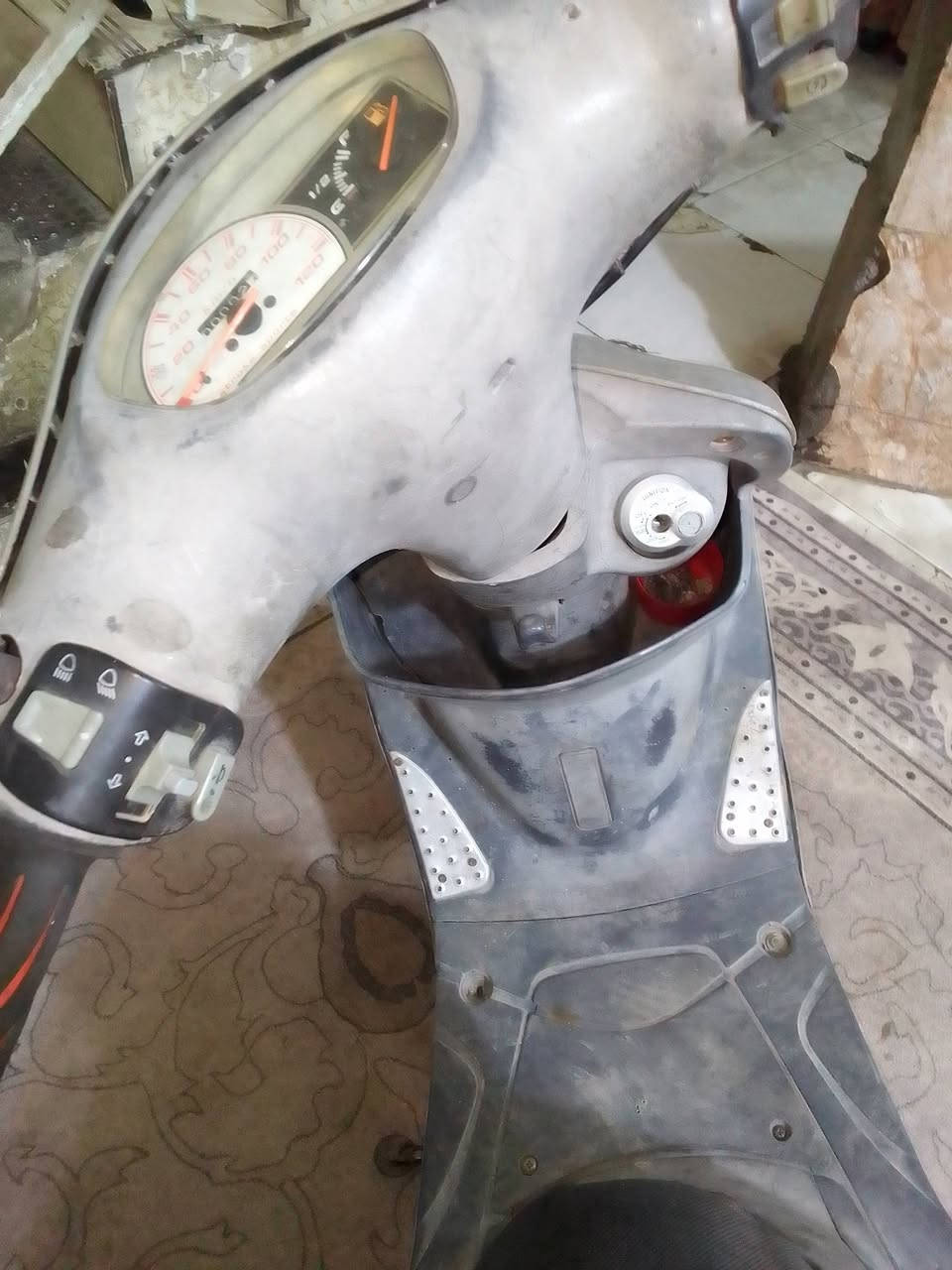 السلام عليكم ماكس منغولي لبيع بس ولفات مبدل بيه والباقي كلها على ابلاديه سعره ب400وبيه مجال عنوان بغداد حي العامل قرب السريع هاذه رقمي بي واستاب ***********
