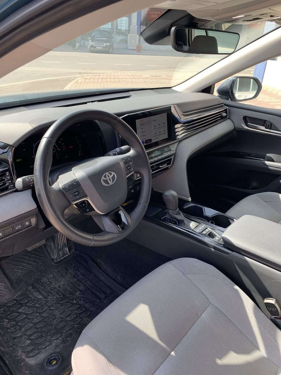 تيوتا كامري هايبريد2025 LE
سياره حيل نظيفه 
سياره كلين 
فقد تعديل بارد راس بوند 
ماشيه 30الف 
سعر 225وره قه 
رقم موبايل ***********
