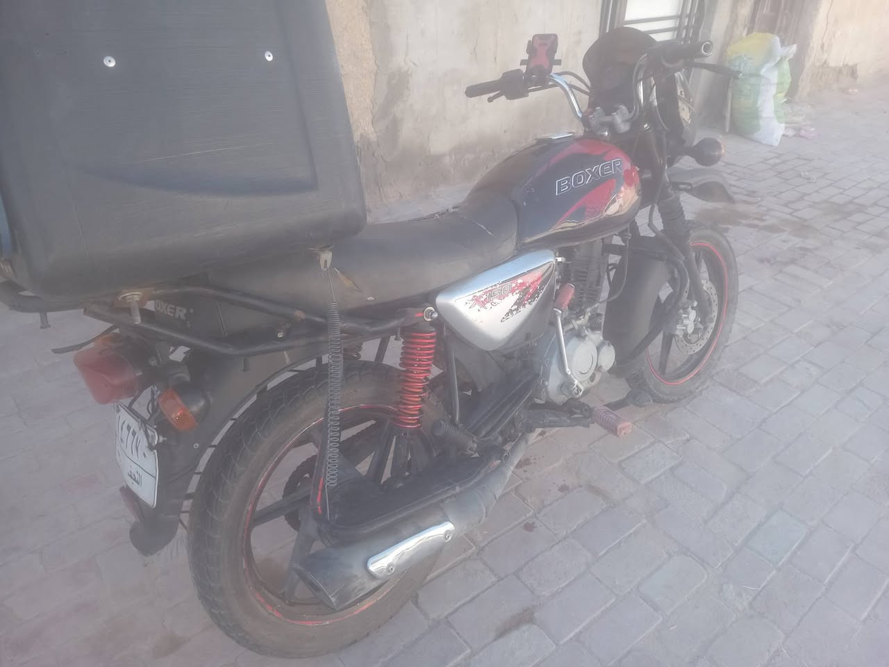 دراجه بوكسر موديل 23دراجه مفتوحه بوشه بستم صليات وكال رقم الدراجه راعيه موجوده وكيله علي عنجور السعر 1600
***********
